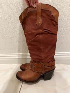Cuadra Women's Honey Stud Harness Slouch Western Boots